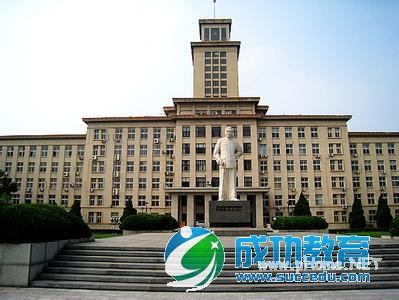 中国内地理论经济学专业10强大学排名（图）