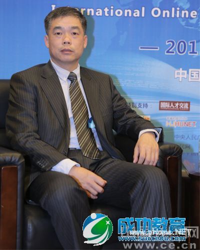 杨丹:点播与直播相结合是未来在线<a href=http://www.succedu.com target=_blank class=infotextkey>教育</a>授课主流方式(图)