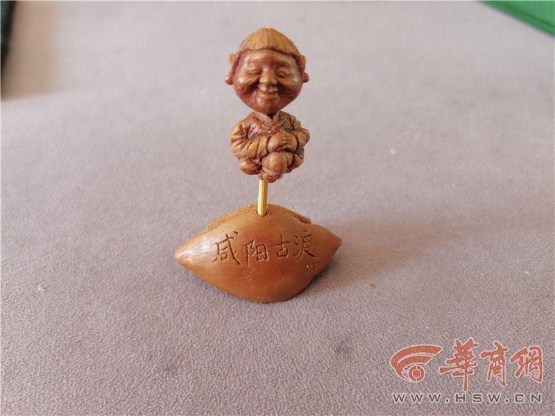 高手在民间！物理老师用核桃雕出水浒108将 绝美作品看呆网友