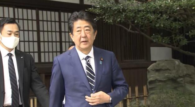 突发！安倍晋三时隔一个月再次参拜靖国神社