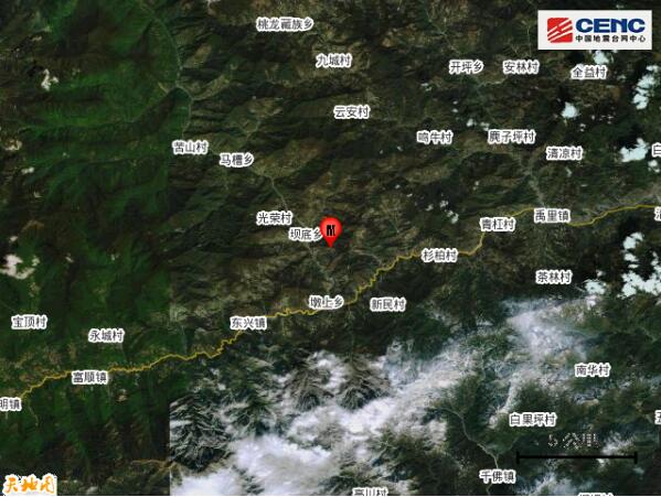 【台风路径实时发布系统】四川绵阳市北川县发生4.6级地震