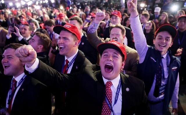 美国医护严重不足,政府允许“无症状”感染者照顾重症! 美国医护严重不足,政府允许“无症状”感染者照顾重症!