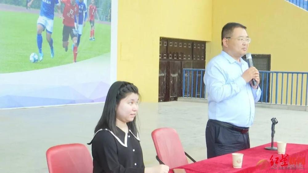 盲人女孩报考陕西师大研究生遭拒,校方回应说了什么?