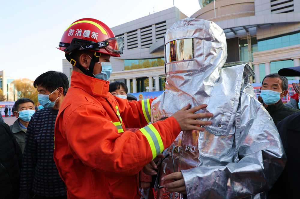 关注消防生命至上 多地举行119消防宣传月活动