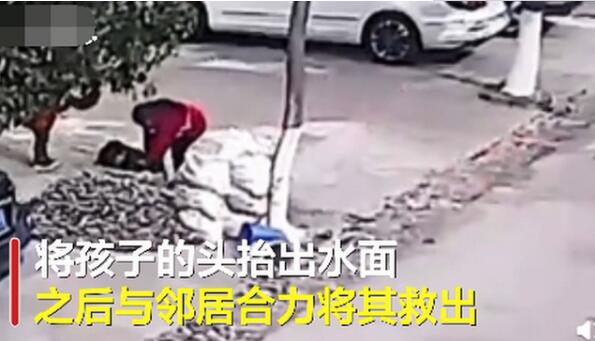 6旬残疾老人回应跳井救男童说了什么？具体是啥情况？