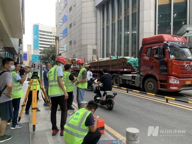 还有人敢上楼？深圳赛格大厦今天中午疑再发生晃动 已通知商户下楼