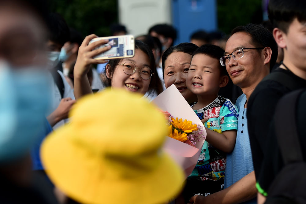 全国部分地区2021年高考结束